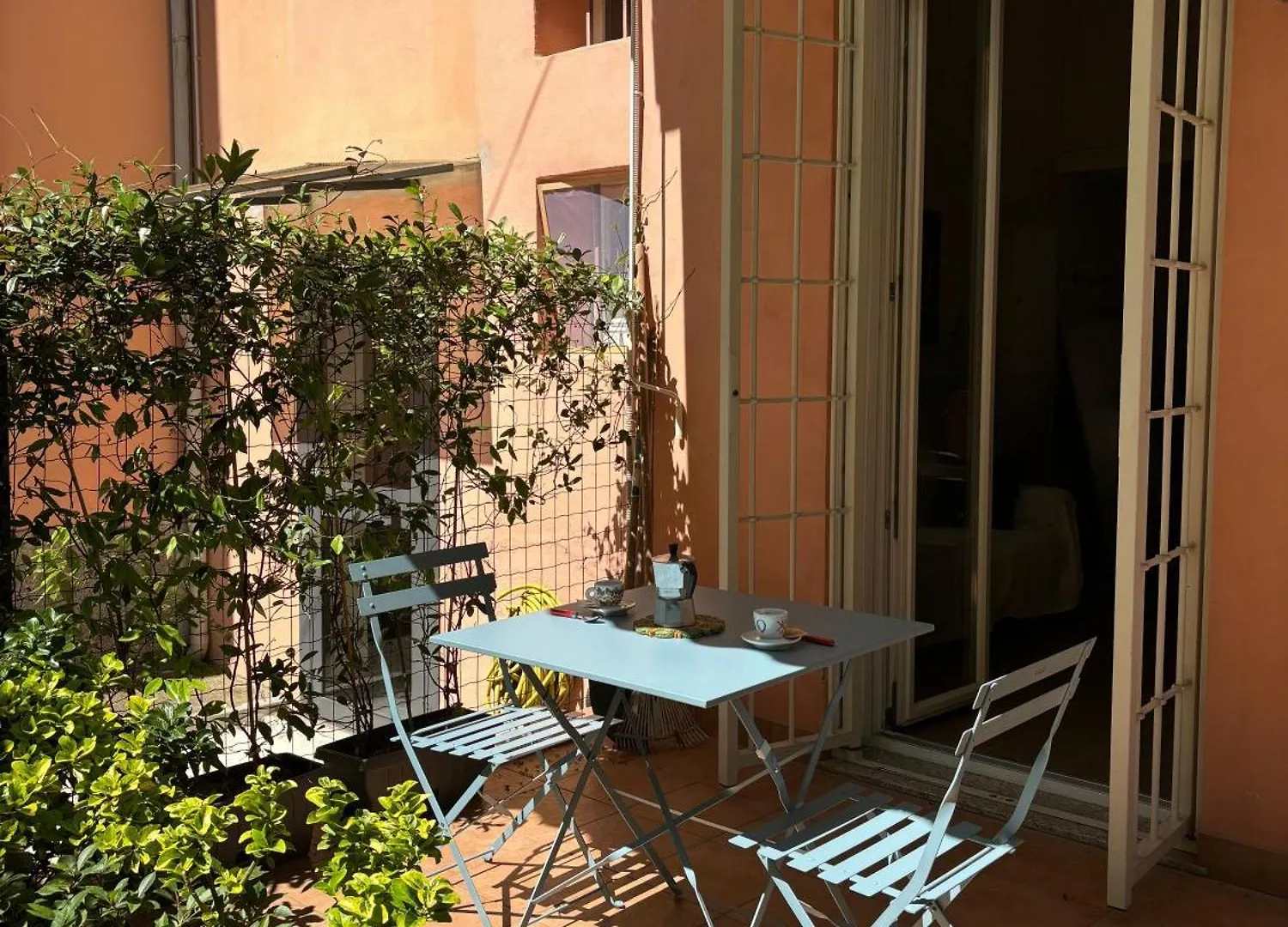 Il Leoncino Apartment Bologna Italy